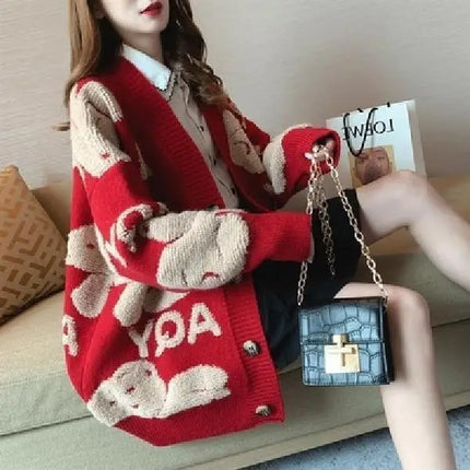 Roter Strickmantel mit Bären Print, Oversize-Schnitt, Knopfleiste