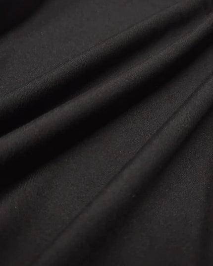 Schwarzer Strickmantel mit langen Ärmeln und Taschen