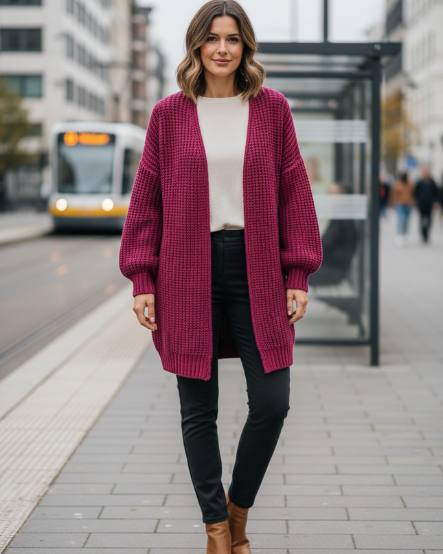 Magentafarbener Oversize Strickmantel mit Ballonärmeln - Ansicht 1