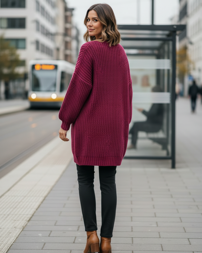 Magentafarbener Oversize Strickmantel mit Ballonärmeln - Ansicht 2
