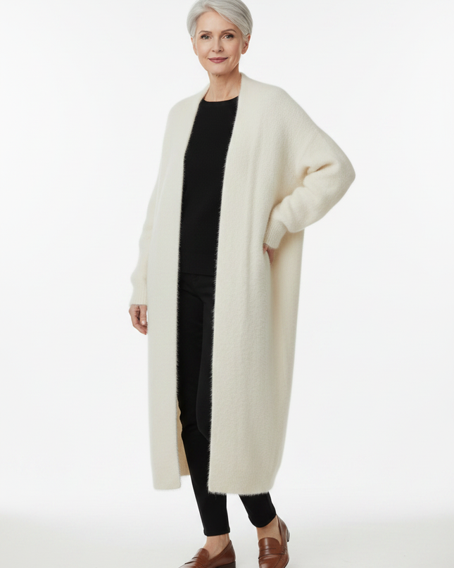 Weißer flauschiger Oversize-Strickmantel für kalte Tage - Ansicht 5